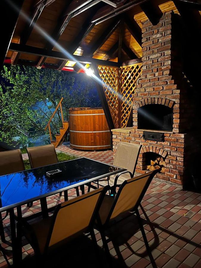 Casa De Vacanta Chesa Borsec Eksteriør billede